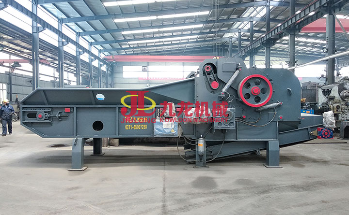 大型玉米秸稈粉碎機(jī)