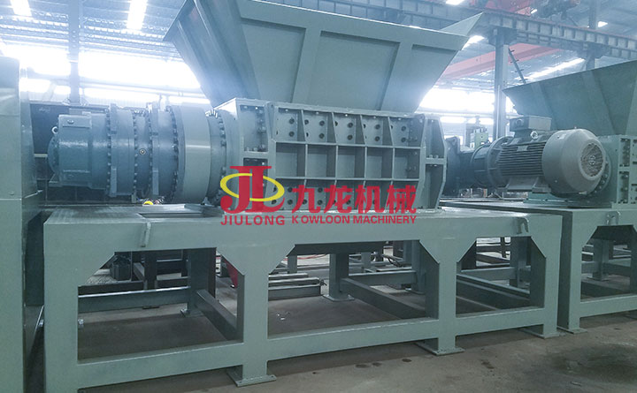 廢舊金屬破碎機